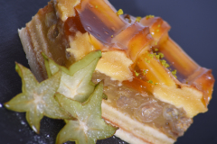 stachelbeere-mit-marzipan