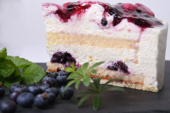heidelbeer-zitrone-sahnetorte